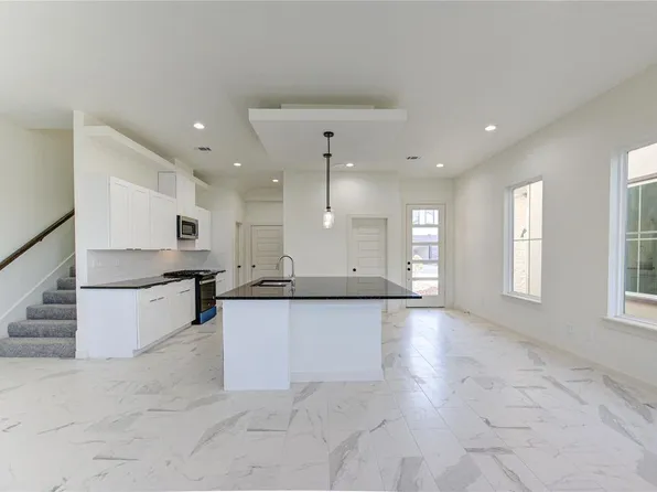 2903 El Fenice Ln, Houston, TX 77057