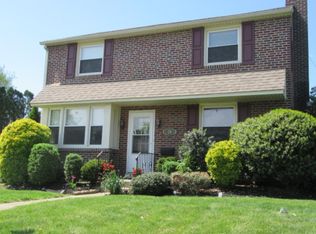 36 James Dr, Havertown, PA 19083