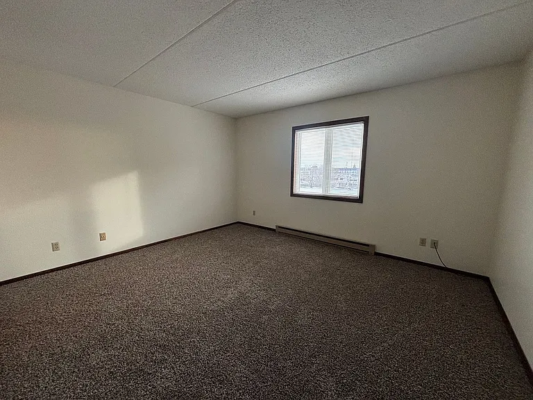 1110 3rd Ave N #404W — Photo 14