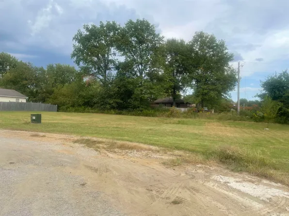 Lots 14 15 16 Chariton Dr, Boonville, IN 47601