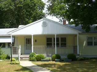 40 Holly Hills Dr, Somers Point, NJ 08244