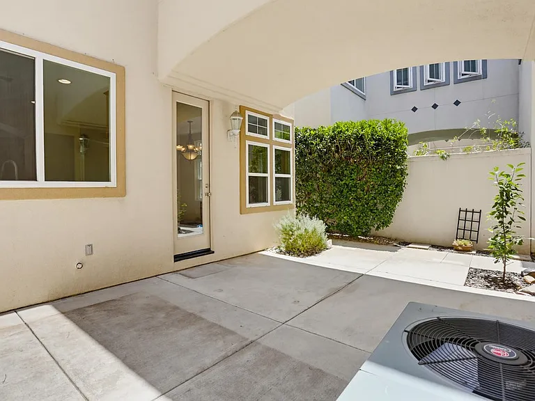 152 Cityscape Gln — Photo 37