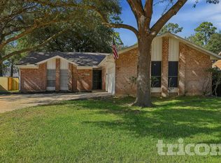 2211 Rambling Brook Dr, Spring, TX 77373