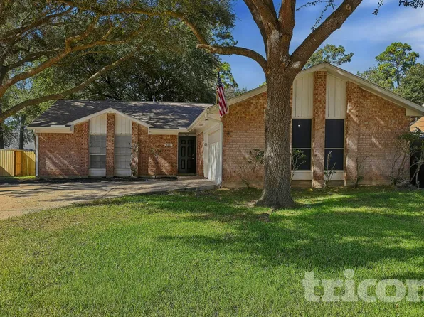 2211 Rambling Brook Dr, Spring, TX 77373