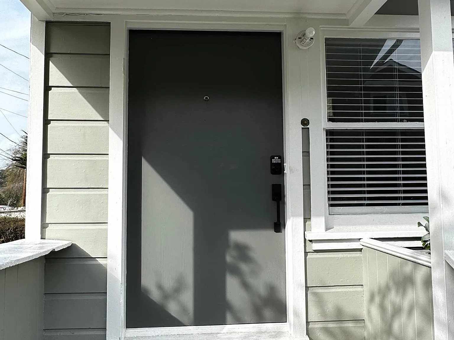 3 bed, 1350 sqft, $5,950 — Photo 4