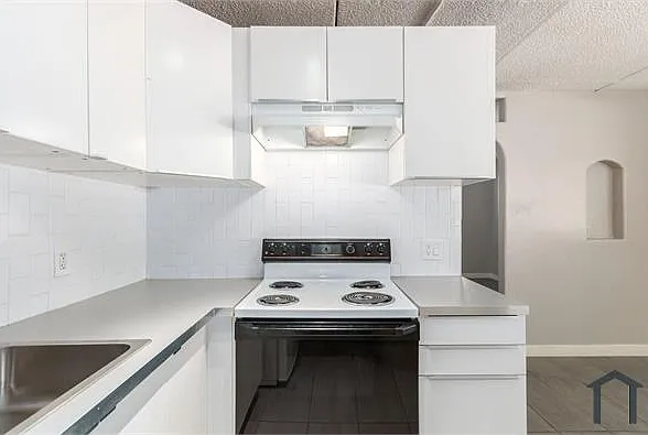 769 E Pierce St #7 — Photo 4