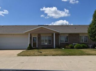 204 E Church St UNIT 3, Forrest, IL 61741