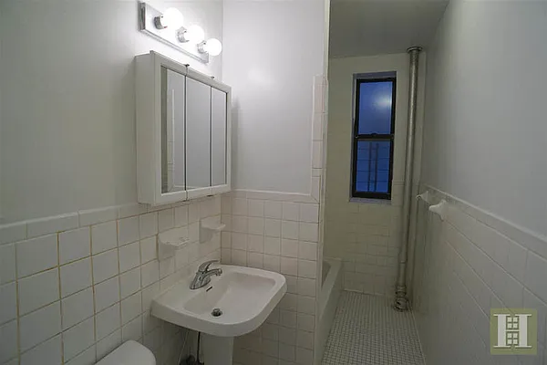 Rented by Halstead Real Estate | media 13