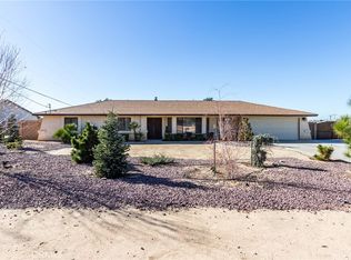 14076 Wawona Rd, Apple Valley, CA 92307