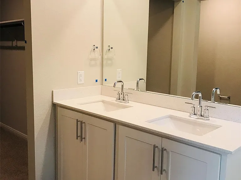641 Golden Grove Pkwy — Photo 7
