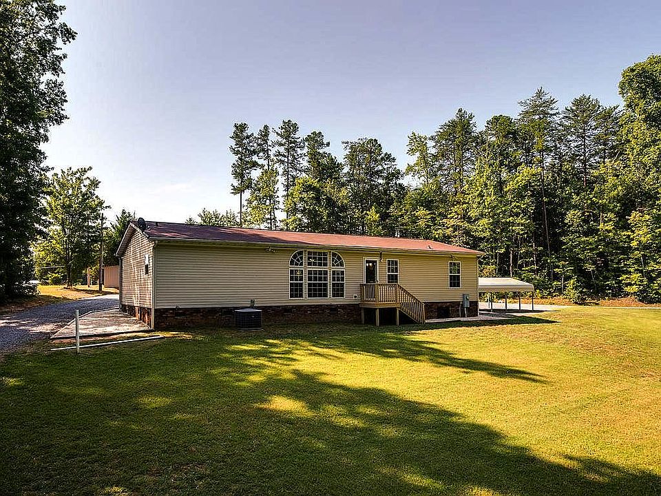 1st image of 126 Pine Cone Ln