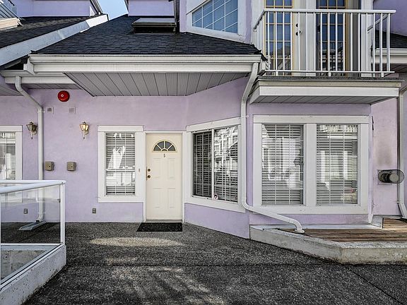 4th image of 8711 Jones Rd #5