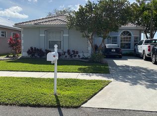 3050 SE 4th Pl, Homestead, FL 33033