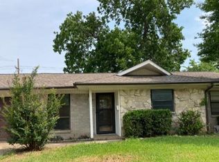 1009 Midway Dr, Richardson, TX 75081