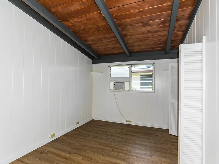 613 Papalani St — Photo 35