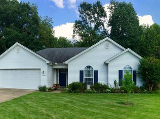 1009 Fox Ridge Dr, Benton, AR 72019