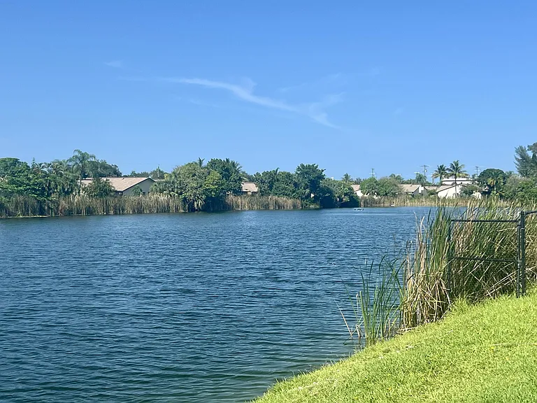 3104 Waterview Cir — Photo 13