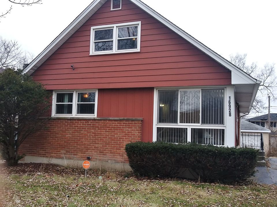 1st image of 16928 Old Elm Dr