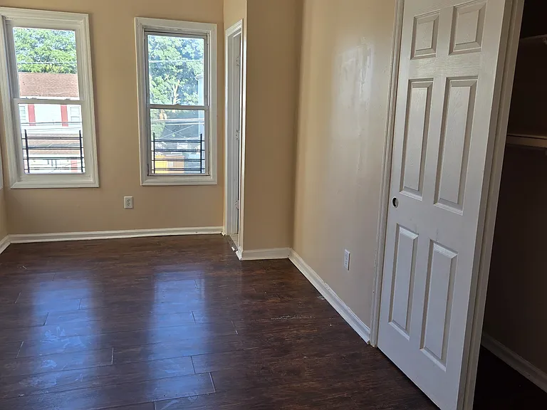 107 Palm St — Photo 14