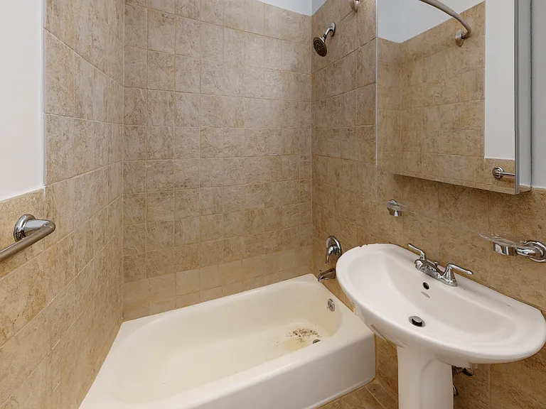 50 W 97th St #5M — Photo 5