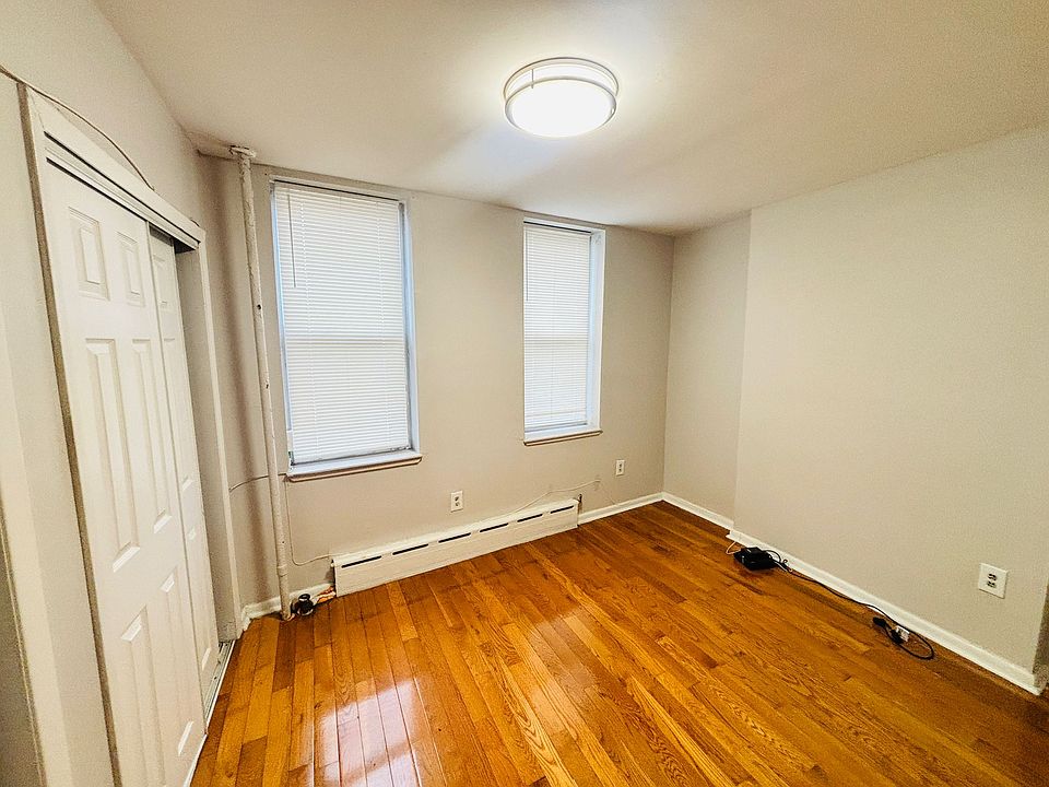 1st image of 40 Broadway #2E