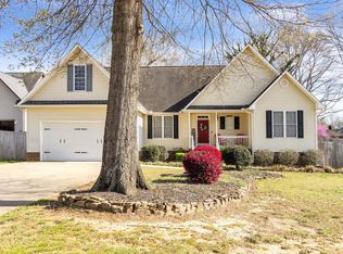 227 Hillcrest Commons Way, Spartanburg, SC 29307