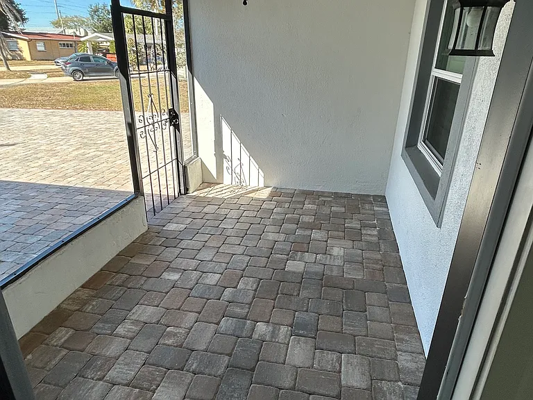 230 Andros Dr — Photo 4