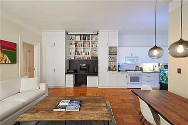 Sold by Space Marketing Shop