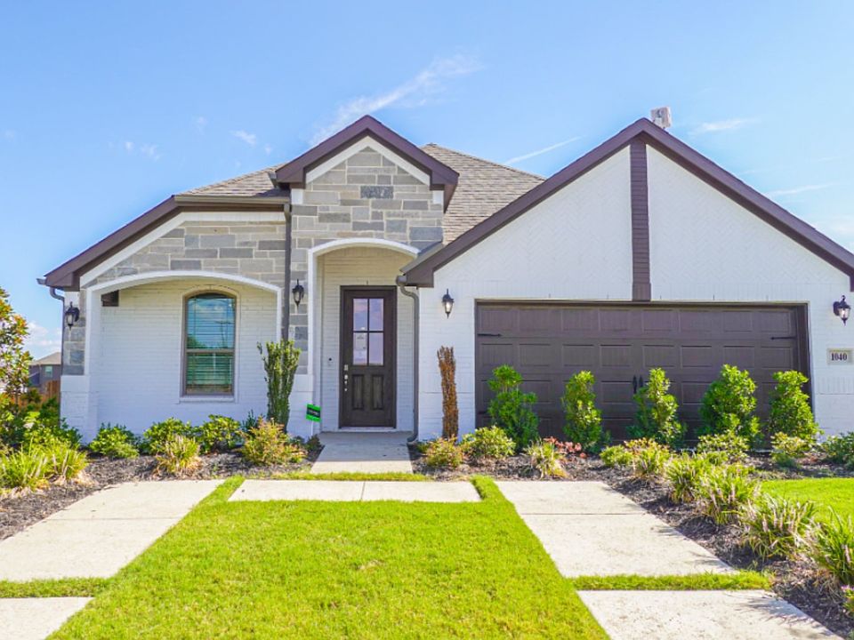 1st image of 1040 Miraverde Dr