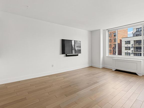 2nd image of 389 E 89th St APT 14E