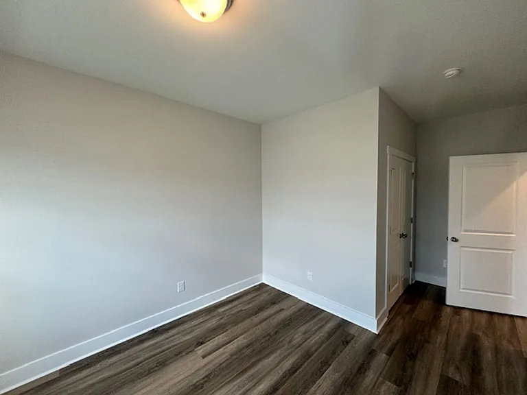 714 Jamescroft Way — Photo 21