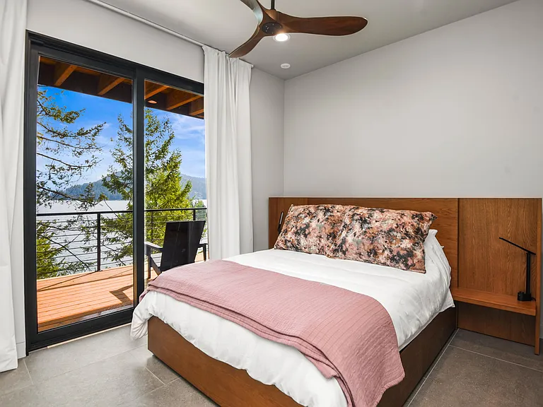 203 W Shoreline Ln — Photo 22