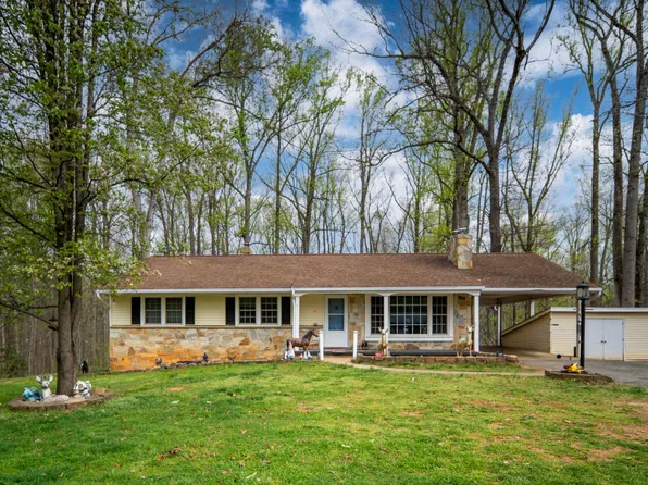 60 Richards Ferry Rd, Fredericksburg, VA 22406