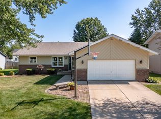 1007 Woodhollow Dr, Schererville, IN 46375