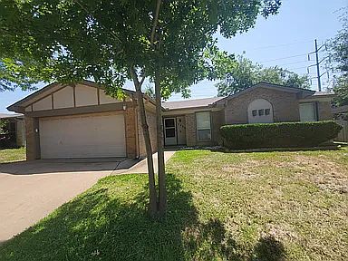 5th image of 3208 Meadow Wood Ln