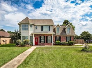 600 Creole Dr, Madisonville, LA 70447