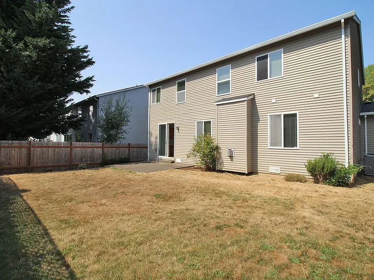 15542 SE Thornbridge Dr — Photo 28