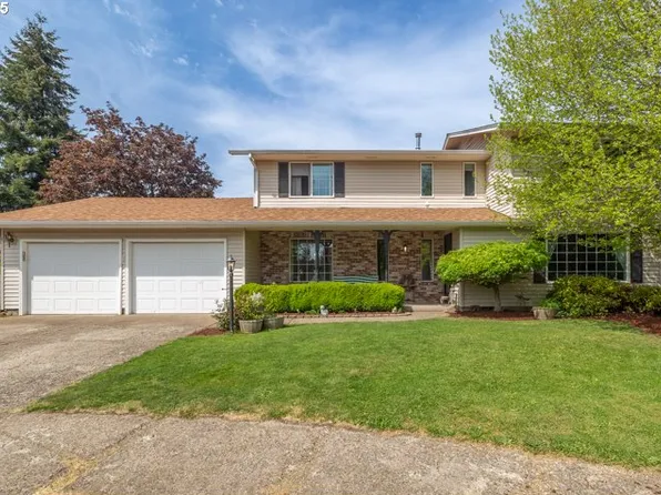 3681 Silverstone Ct NE, Salem, OR 97305