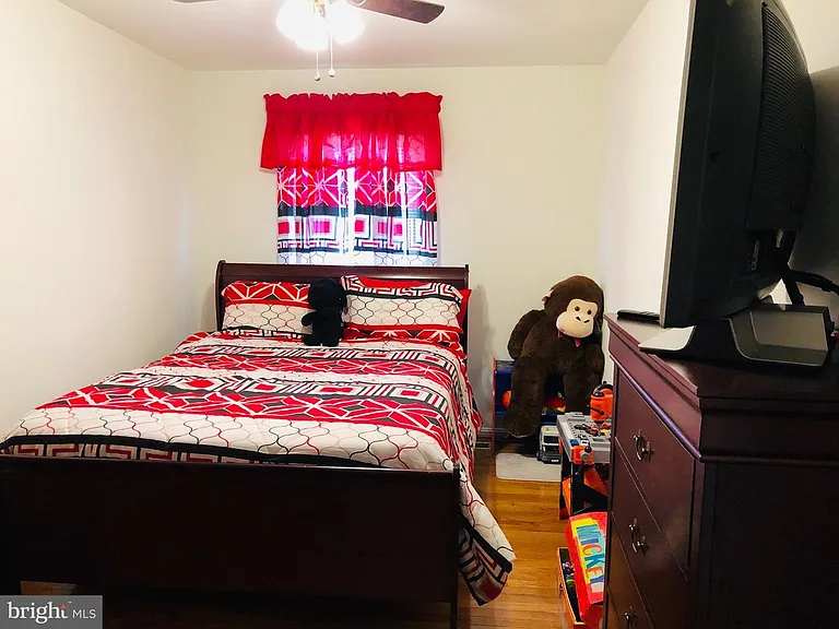 Sunflower Cir — Photo 15