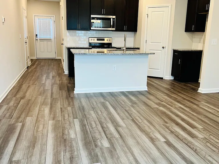 929 Field Ivy Dr — Photo 6