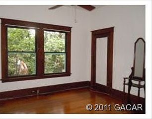 5th image of 3455 NW 12th St