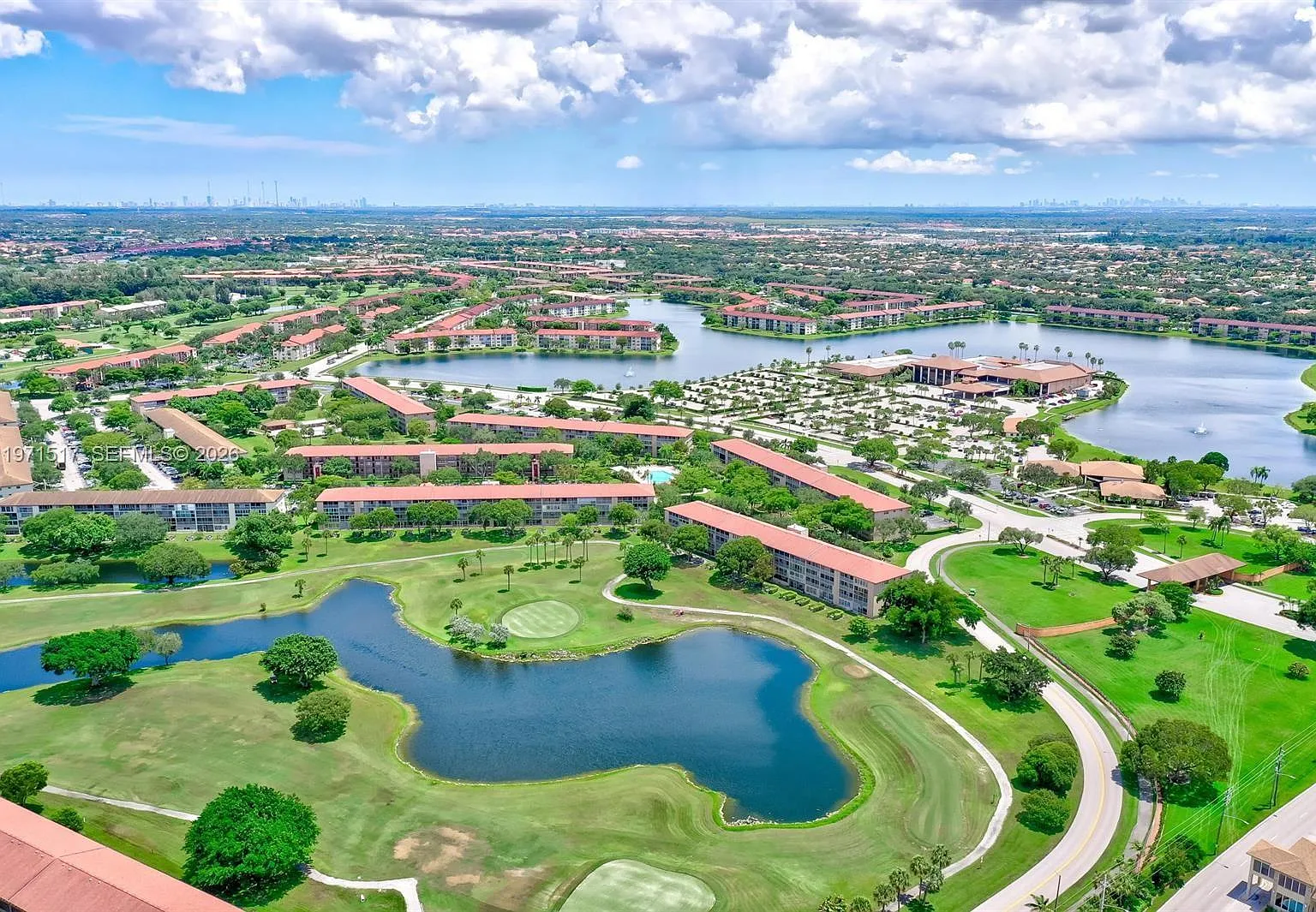 New Hampton At Century Vi — Photo 4
