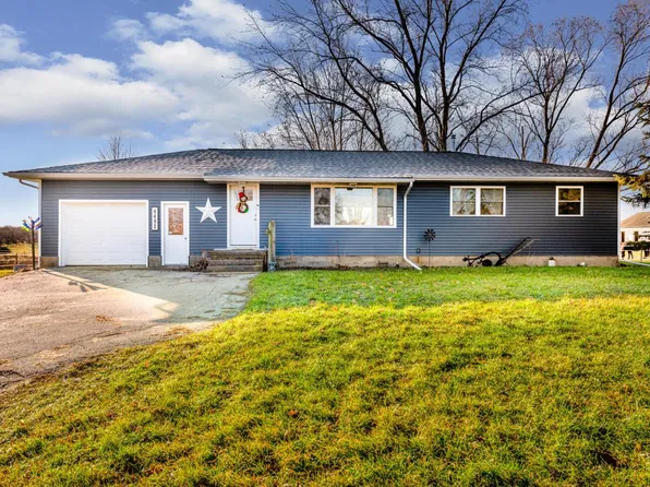 4492 Naomi Rd, Sodus, MI 49126