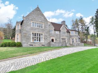 206 Up Mountain Ave, Montclair, NJ 07042