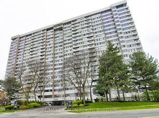 1580 Mississauga Valley Blvd #1801, Mississauga, ON L5A 3T8