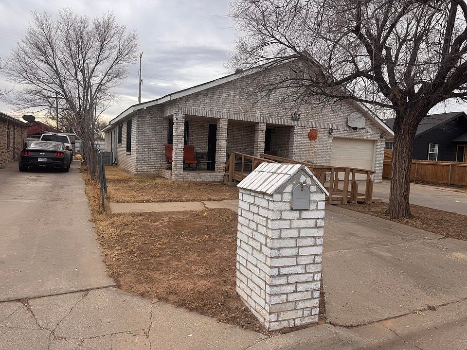 1st image of 1306 SE 11th Ave