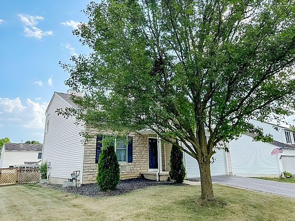 4th image of 8371 Glencrest Dr