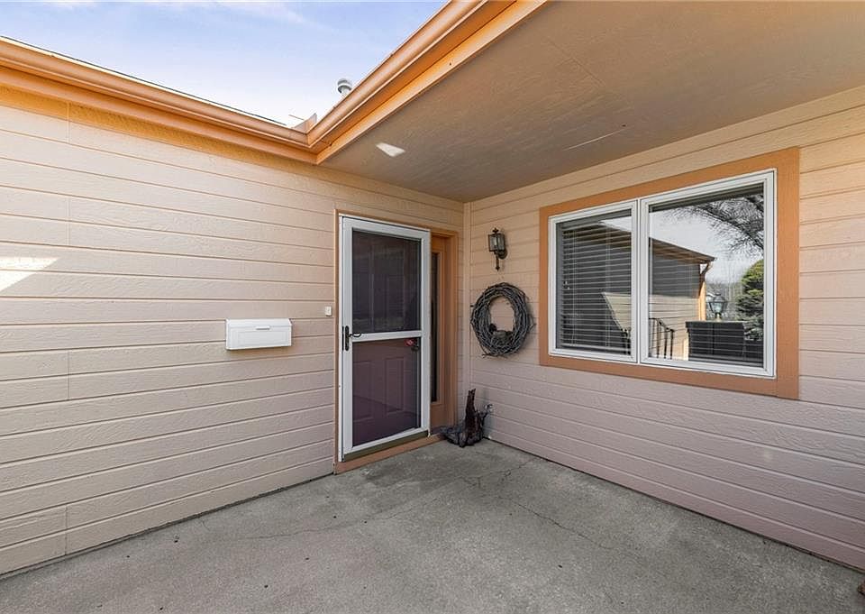 1st image of 5903 NW 64th Ter