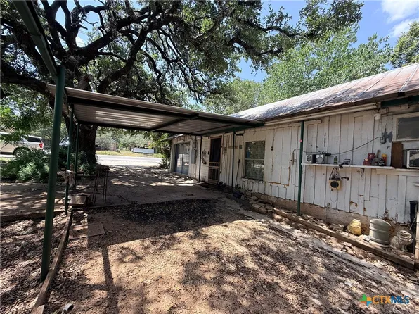 1414 Main St, Blanco, TX 78606