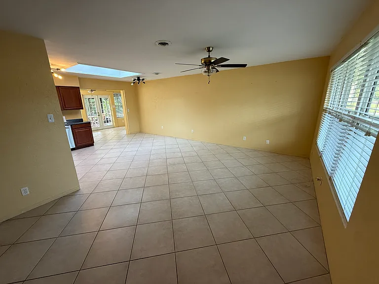 140 Sanchez Ave — Photo 17
